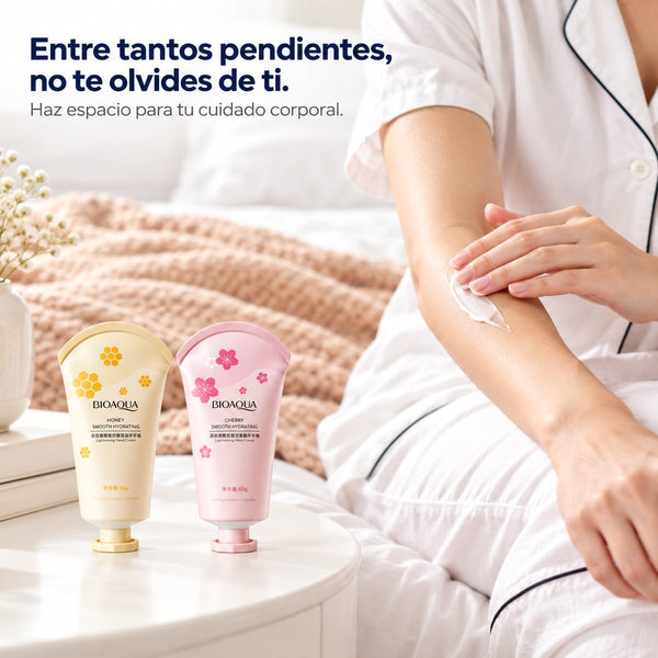 Aplicación de crema corporal de miel en el brazo