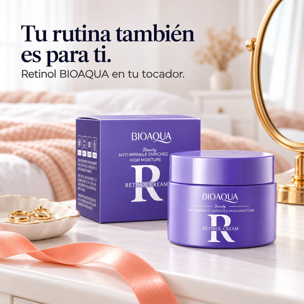 Crema de retinol en el tocador